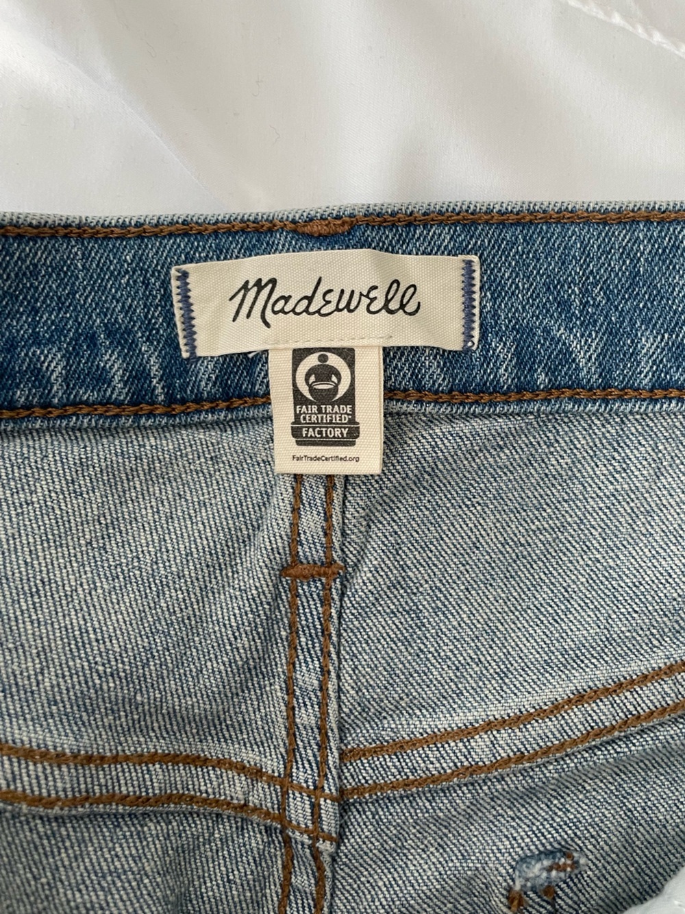 Madewell The Perfect Vintage Wide-Leg Jean - Picture 3 of 7